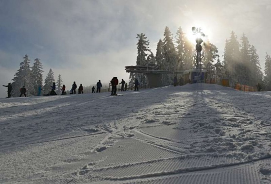 Ve Skiareálu Lipno se sype sníh. Žhavou novinkou jsou sněžné brusle