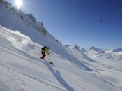 Bez cestovního pojištění se lyžovačka nevyplatí. Ceny lékařského ošetření v Alpách